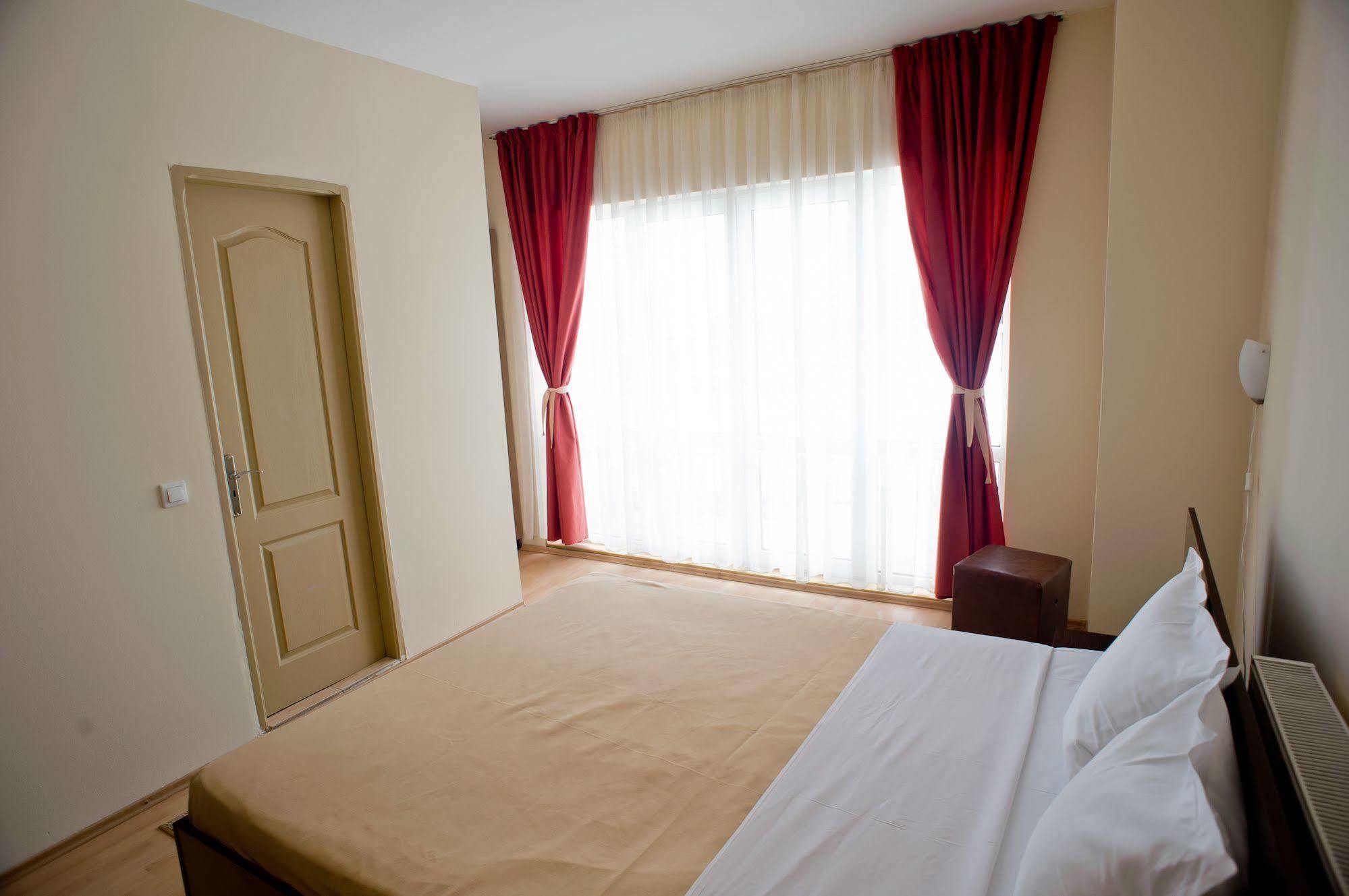 Pension Cluj Esterno foto